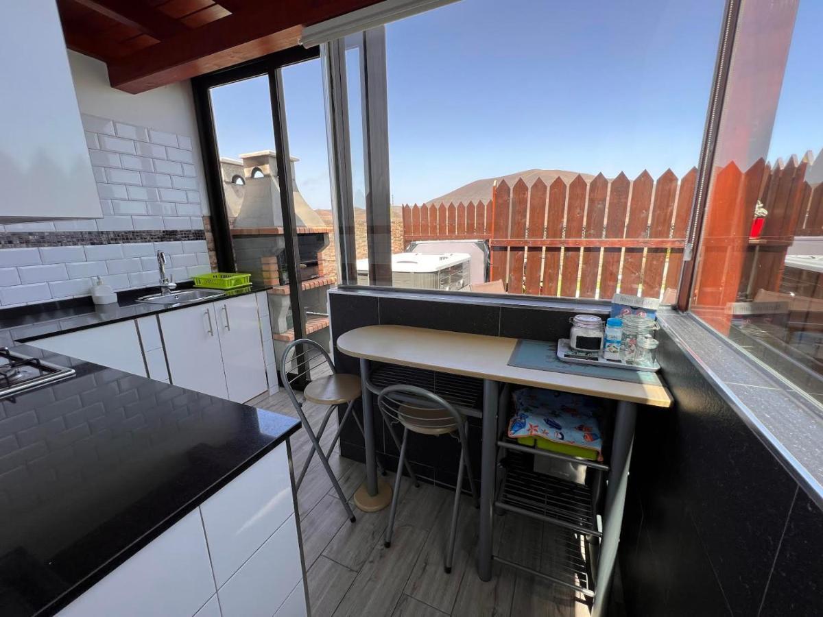 Estudio Agradable, Con Jacuzzi, Terraza Y Barbacoa, Totalmente Independiente Apartman Corralejo Kültér fotó